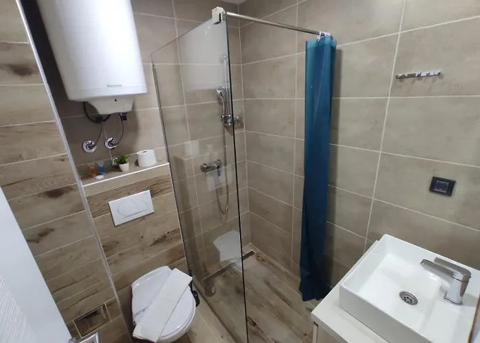 דירה N98 Milmari *